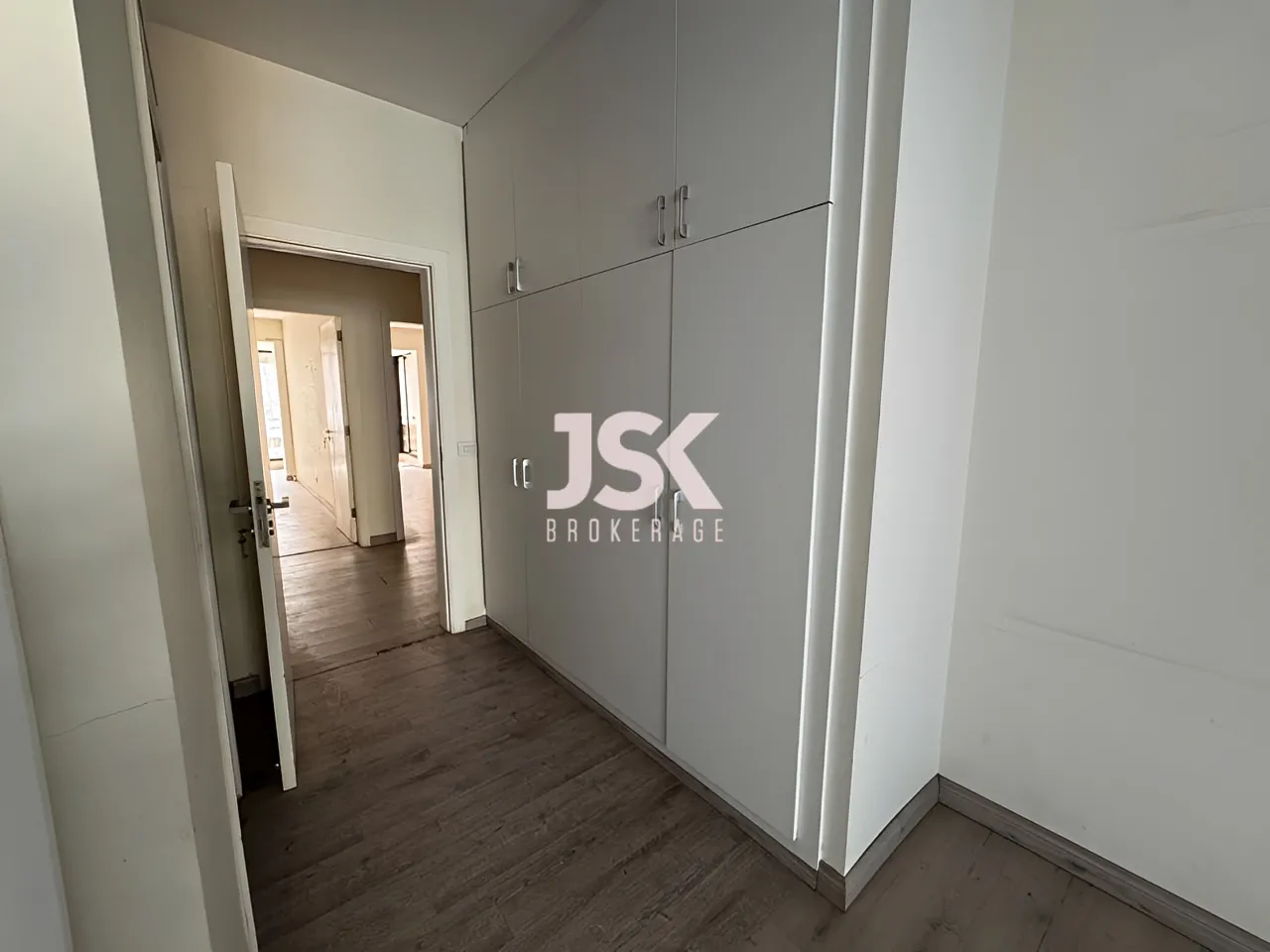 Apartment for Rent in Ras