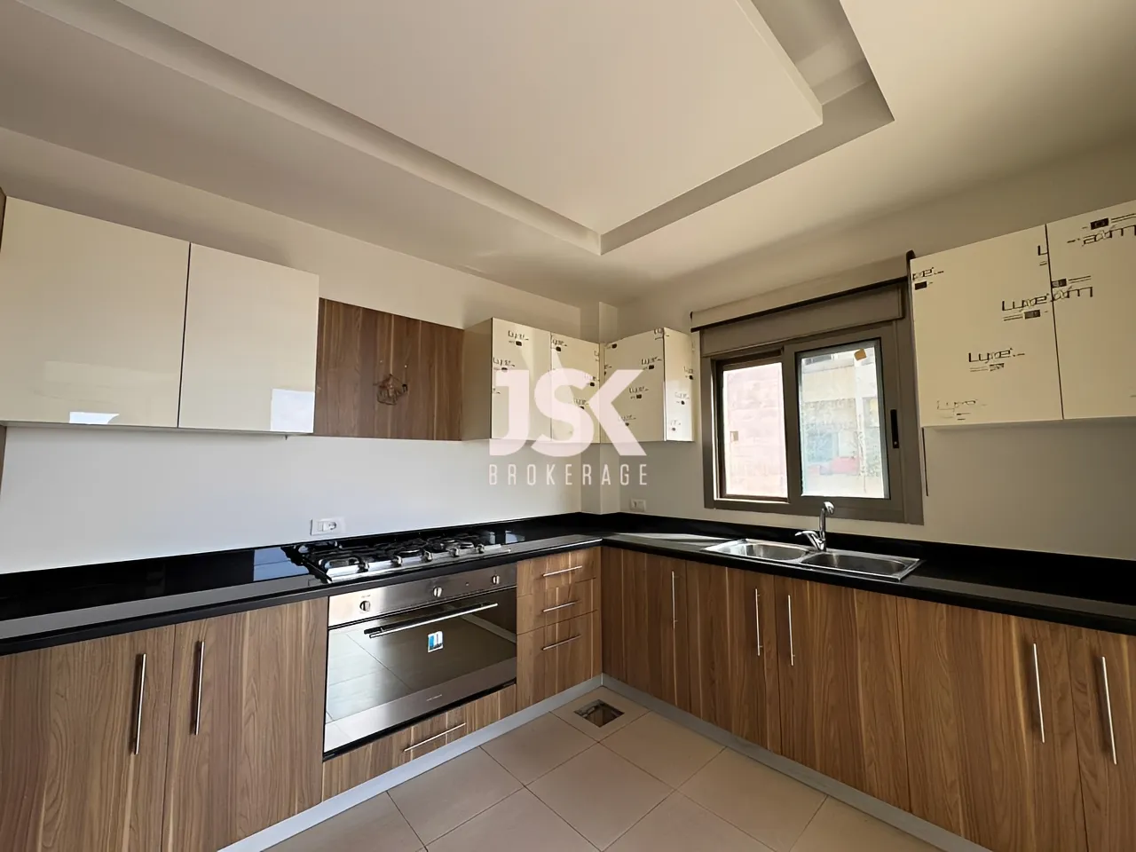 Apartment for Sale in Ain Saadeh