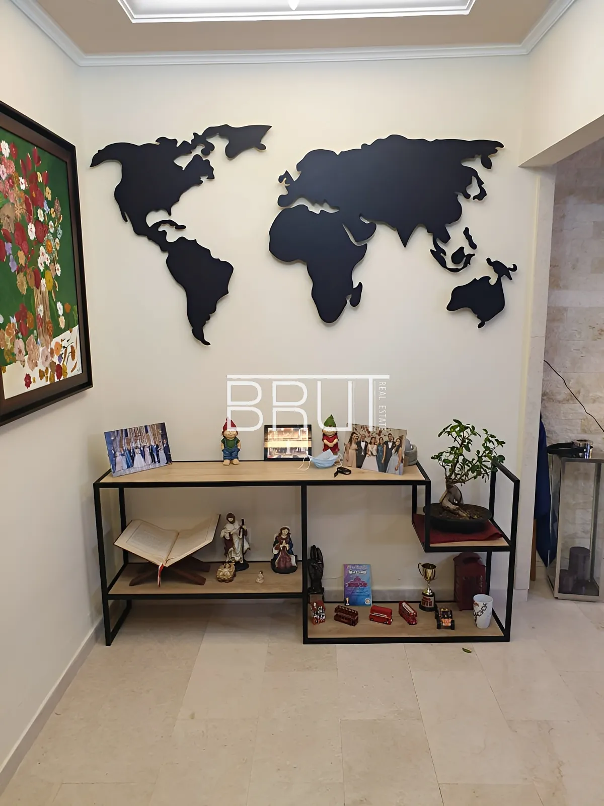 Apartment for Sale in Ballouneh