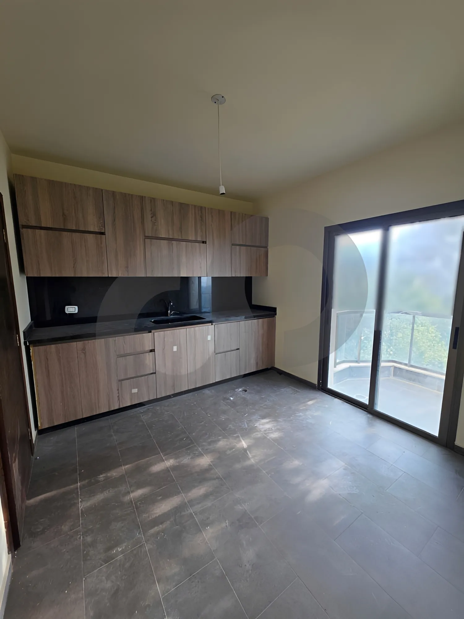 Apartment for Sale in Jouret El Ballout
