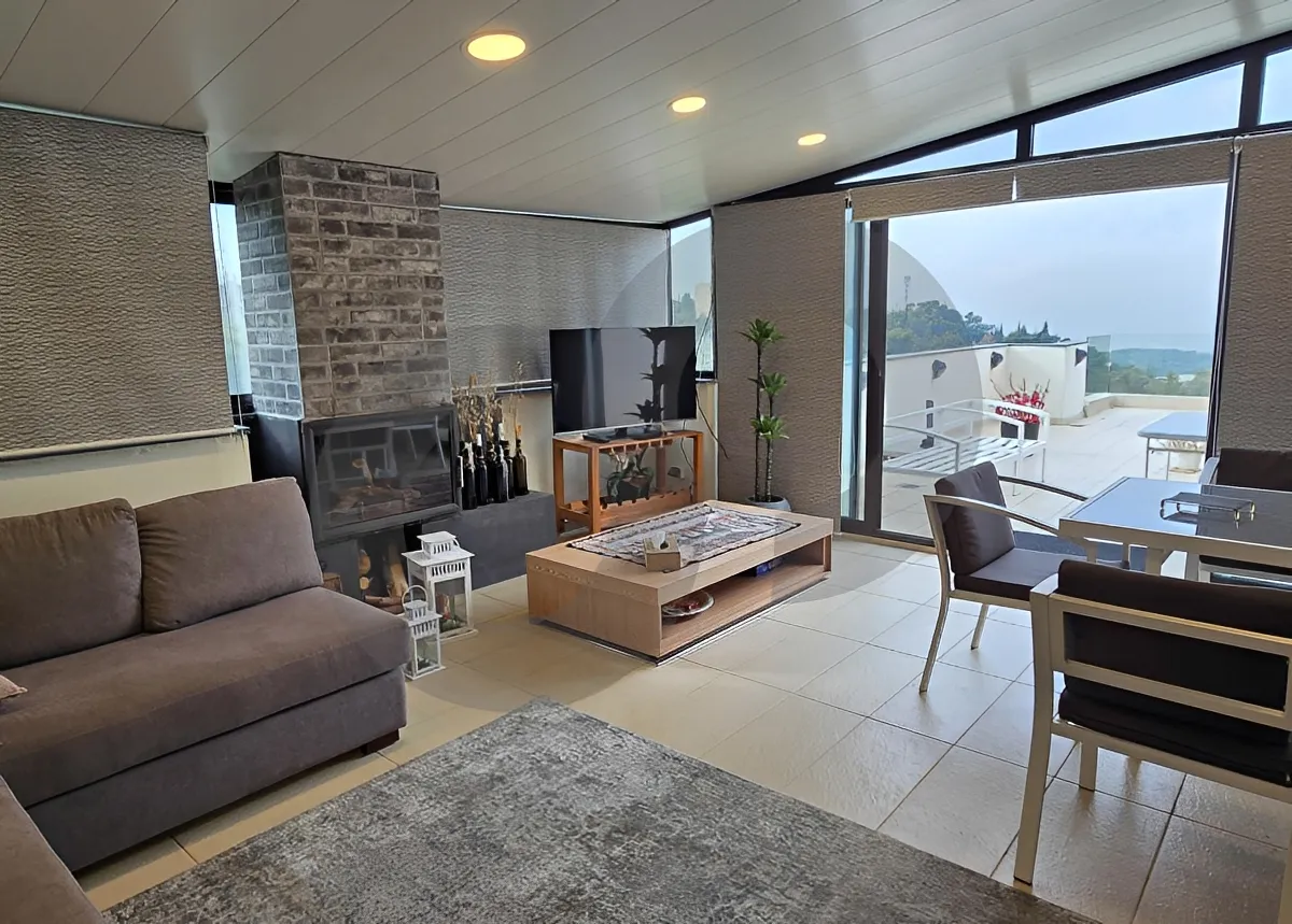 Duplex for Sale in Jamhour, Lebanon - 4 bed, 5 bath