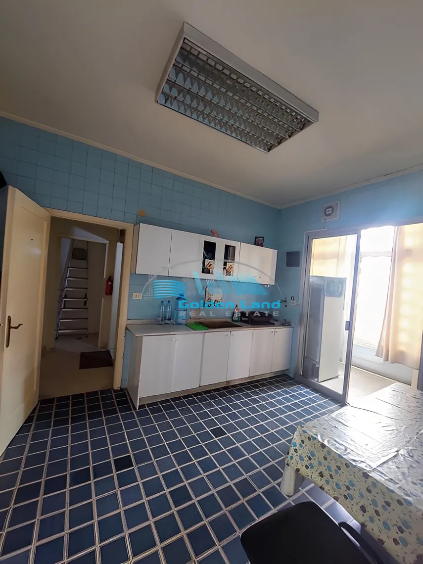 Office for rent in Dekwaneh