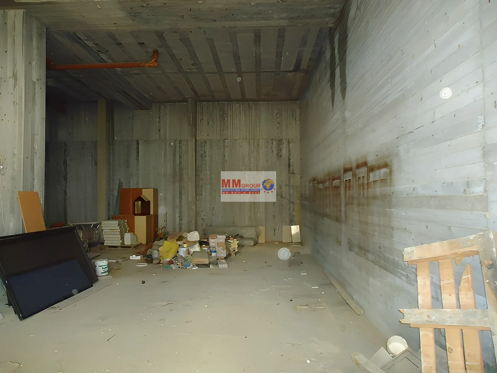 Warehouse for sale in Ain Najem