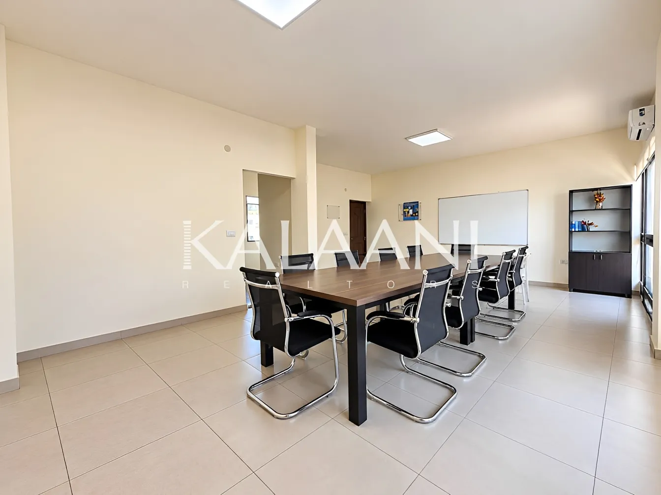 Office for rent in Baouchriyeh