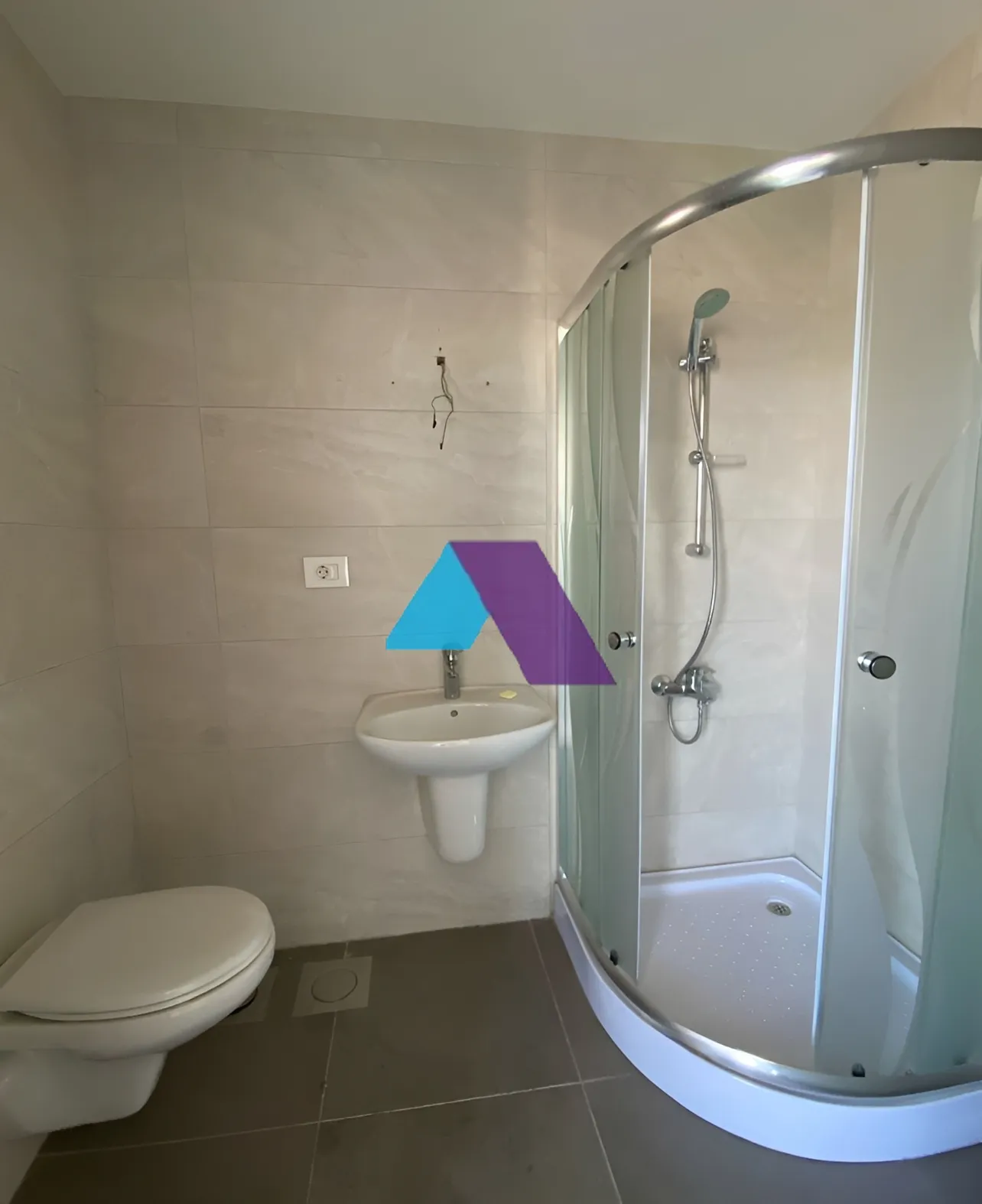 Apartment for Sale in Geitawi