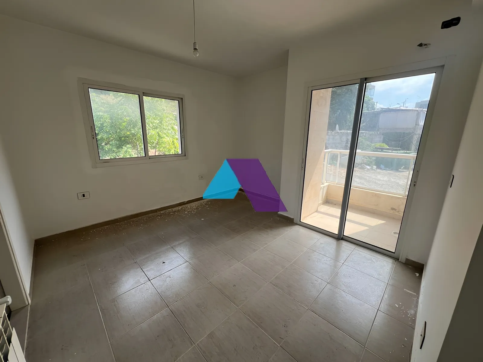 Apartment for Sale in Adma w Dafnah - 3 bed, 3 bath