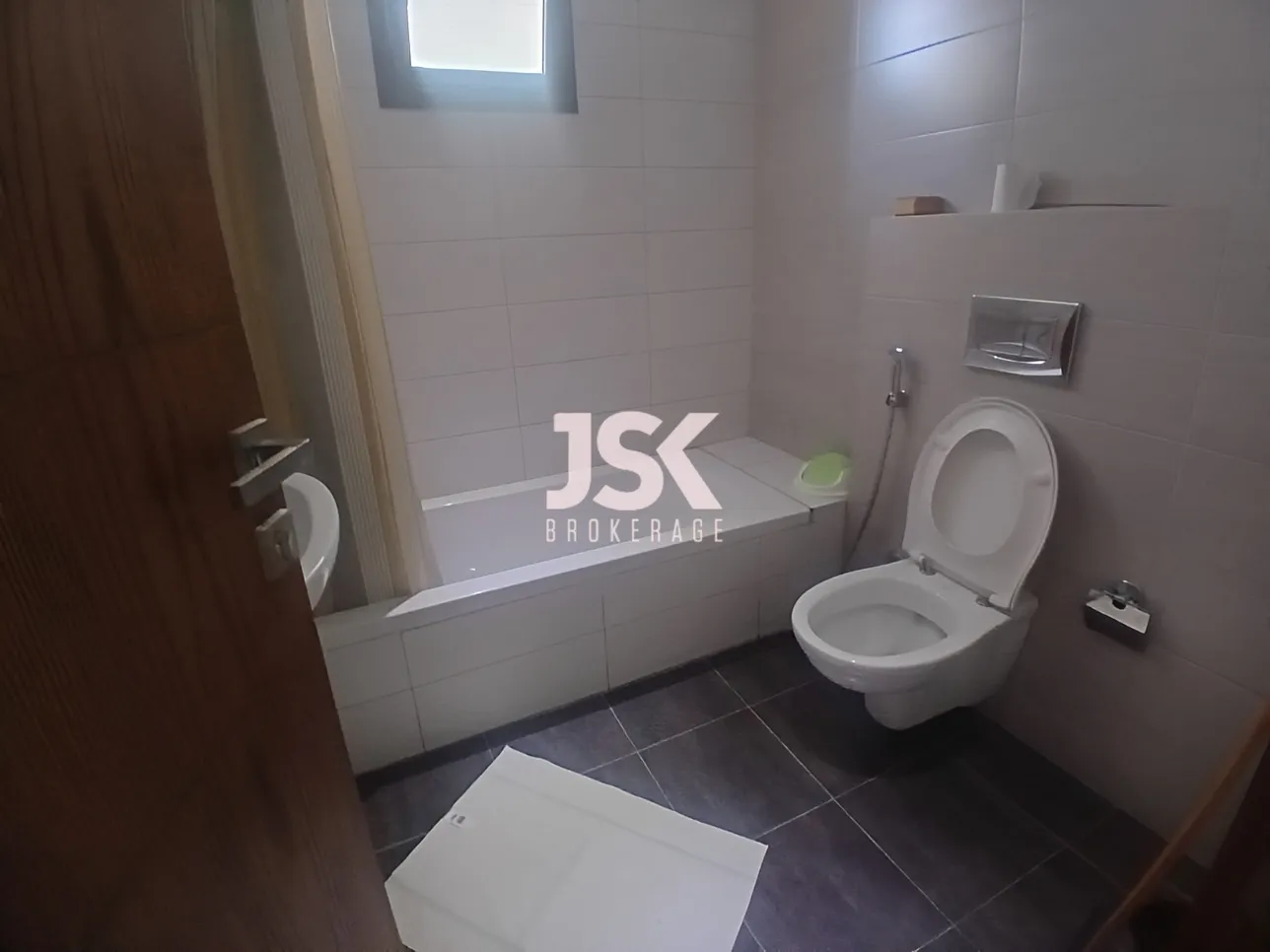 Apartment for Sale in Ras