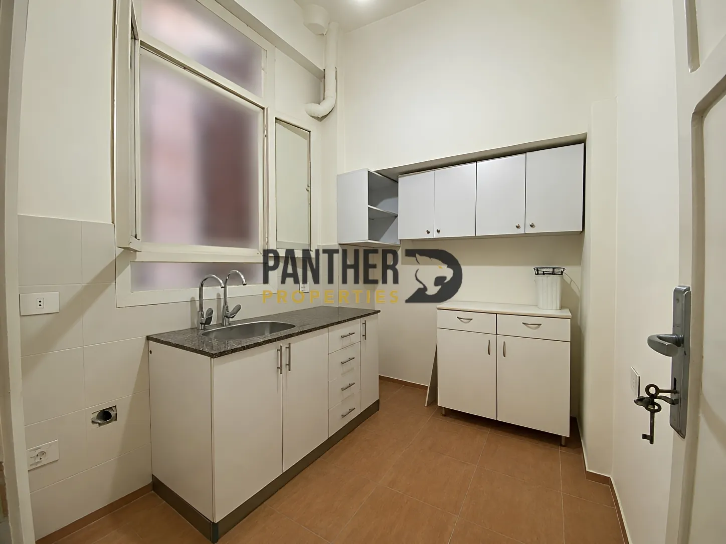 Apartment for rent in Achrafieh, beirut, lebanon