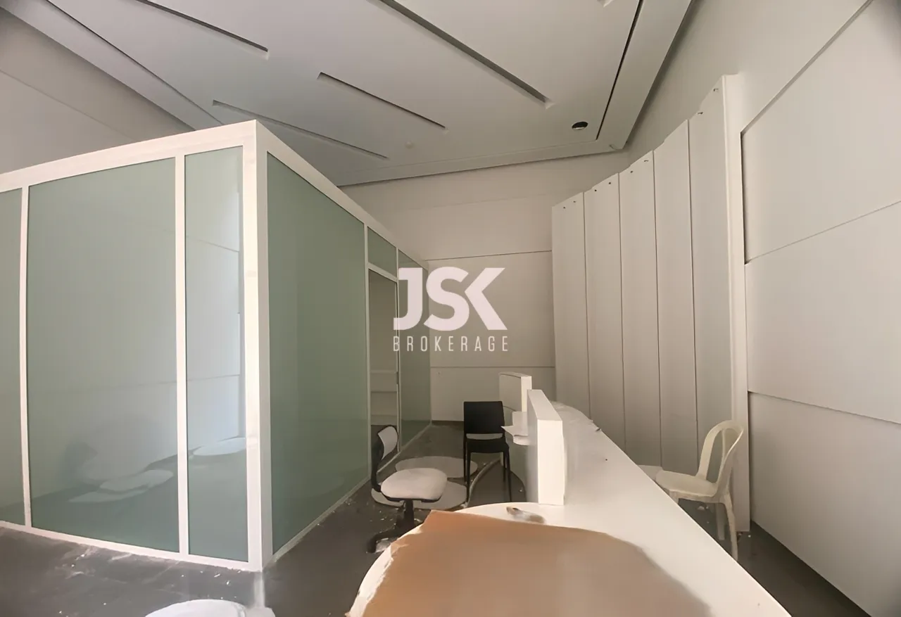 Shop for Rent in Downtown