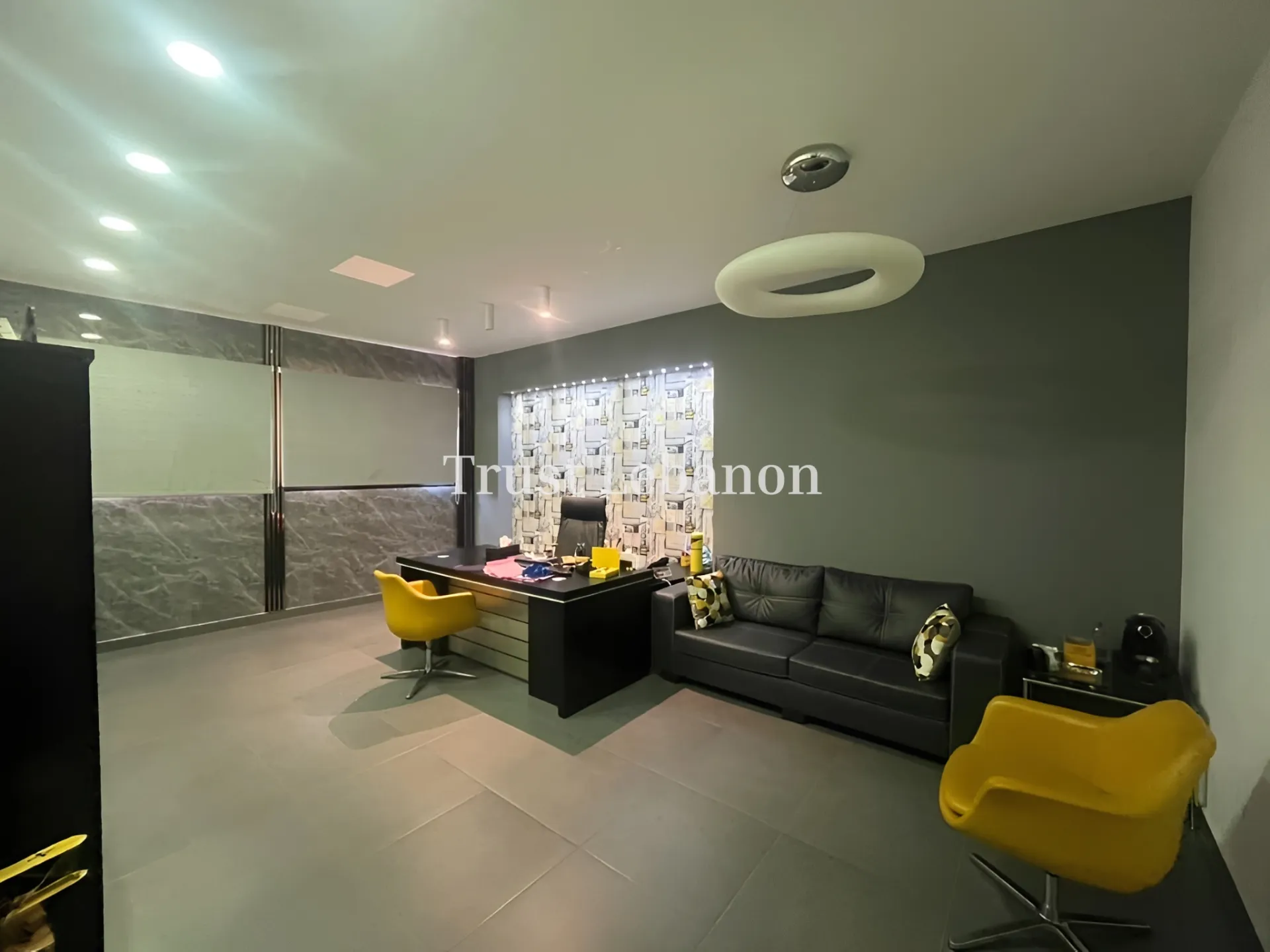 Warehouse for sale in Beit El Chaar