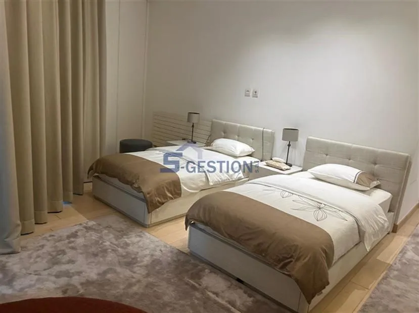 Apartment for Rent in Achrafieh - 3 bed, 5 bath