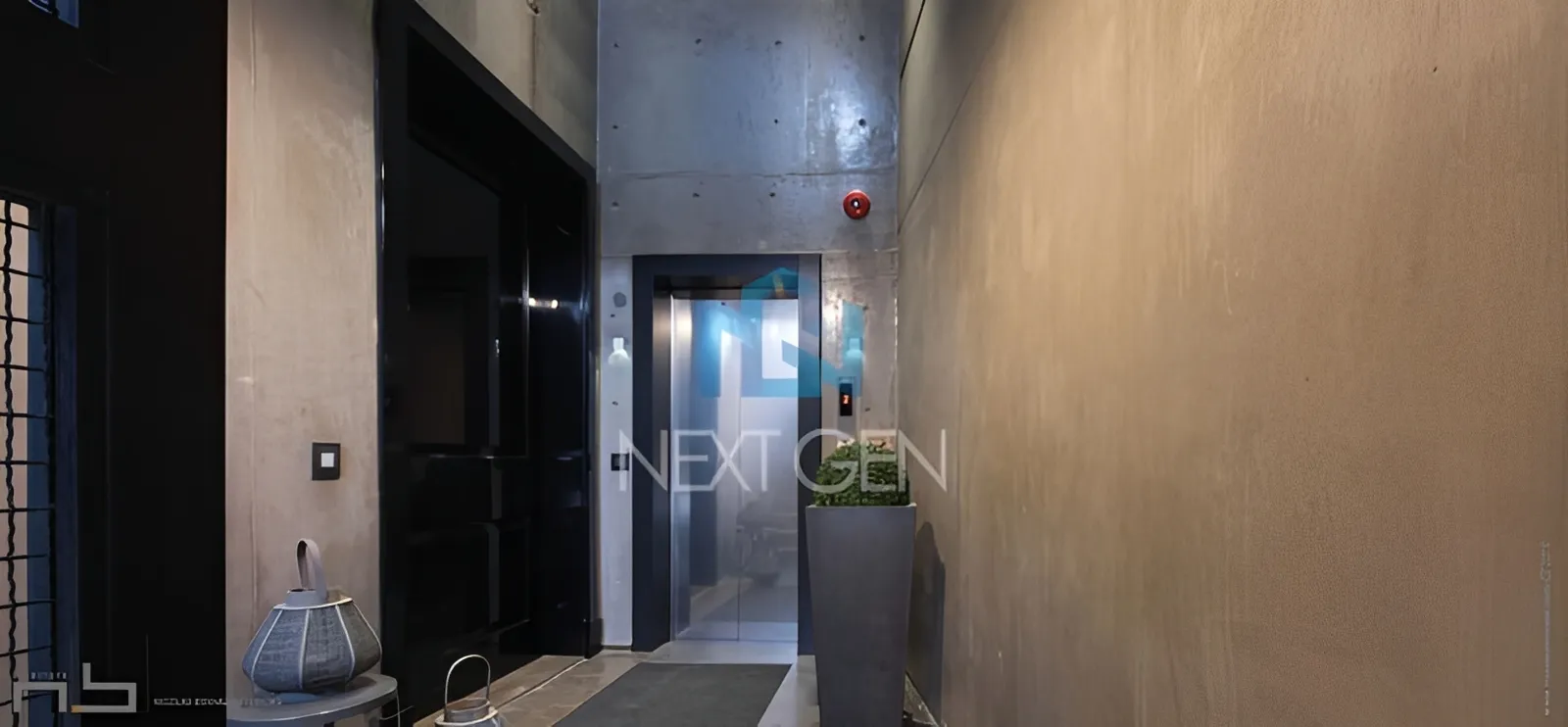 Triplex for Rent in Sursock - 3 bed, 5 bath
