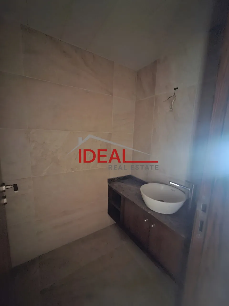Apartment for sale in Adma w Dafnah, Lebanon - 3 bed, 4 bath