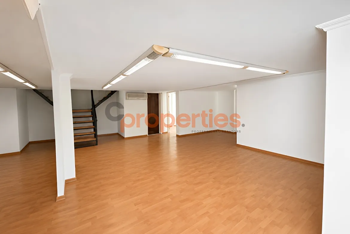 Shop for Rent in Remeil