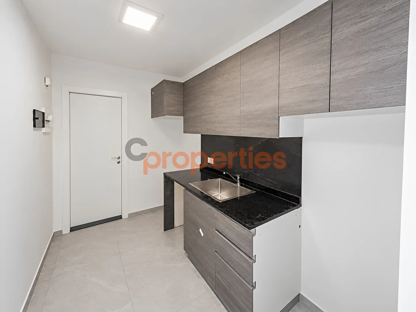 Studio for Rent in Dekwaneh