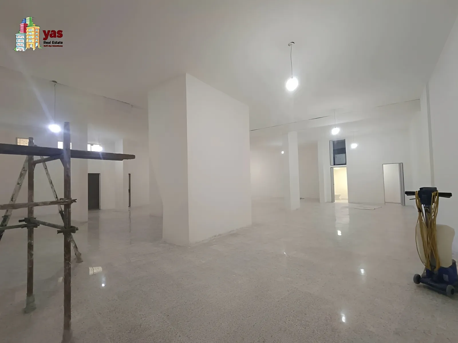 Warehouse for Sale in Hazmieh