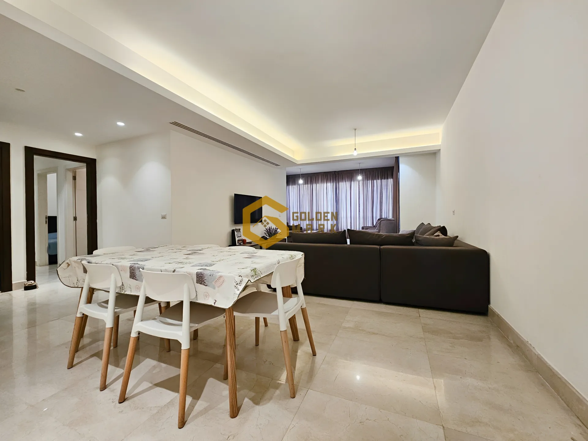Apartment for Sale in Achrafieh, Beirut - 3 bed, 2 bath