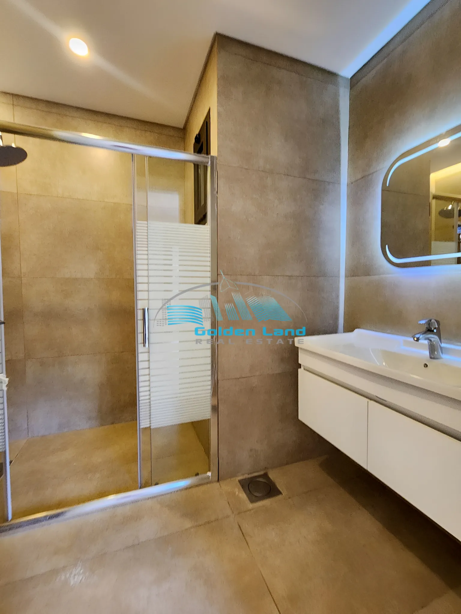 Apartment for Sale in Baabdat