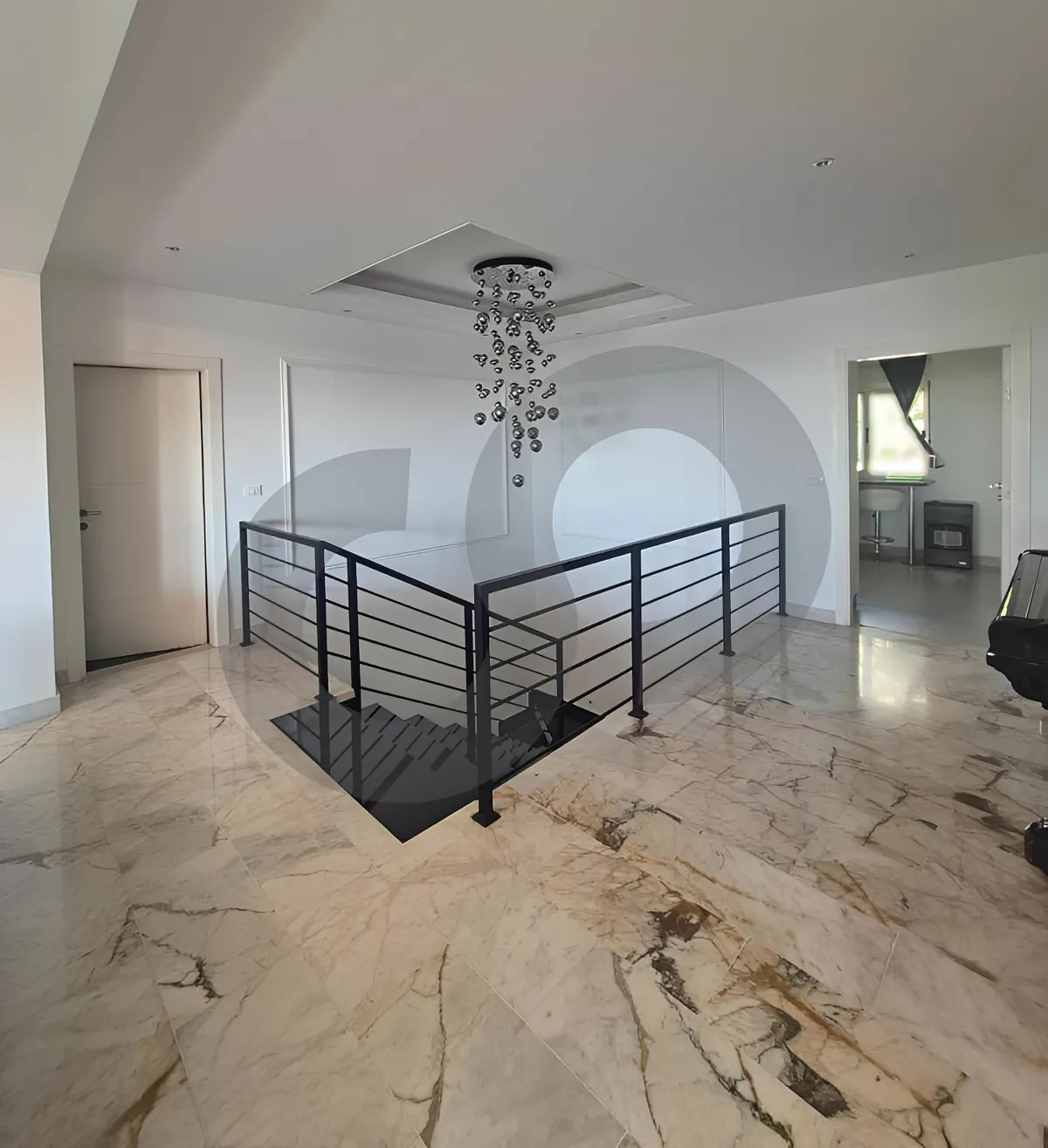 Apartment for Sale in Aley - 5 bed, 4 bath