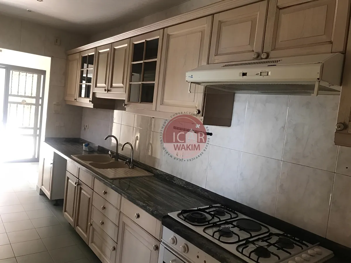 Apartment for Rent in Baabdat