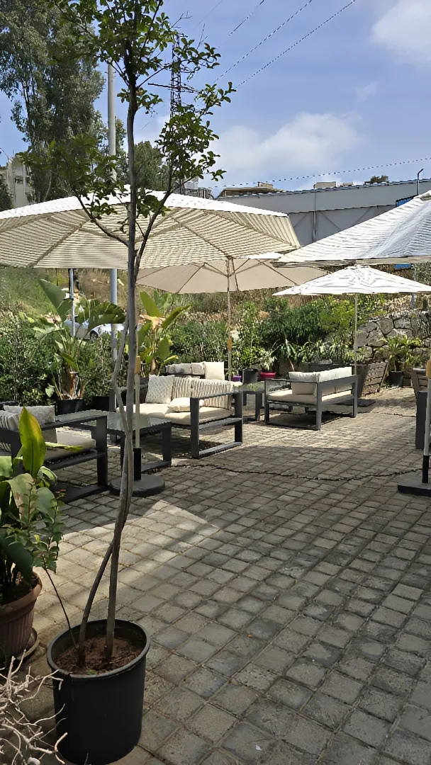 Restaurant for rent in Kfar Hbab