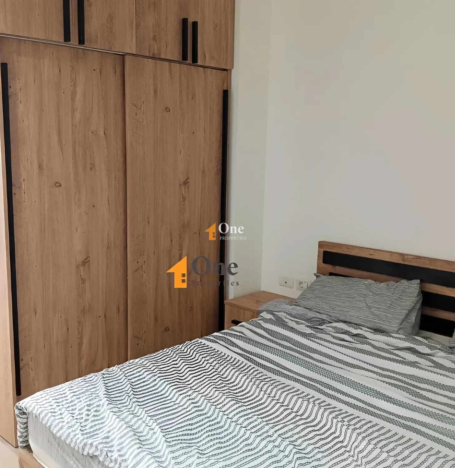 Chalet for rent in Faqra, Lebanon - 1 bed, 1 bath
