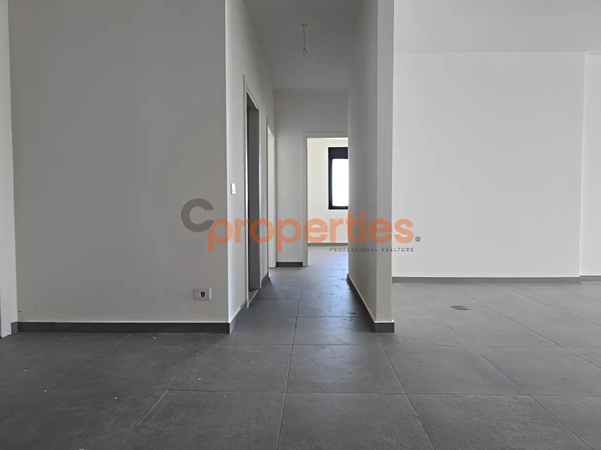 Apartment for Sale in Forn El Chebbak