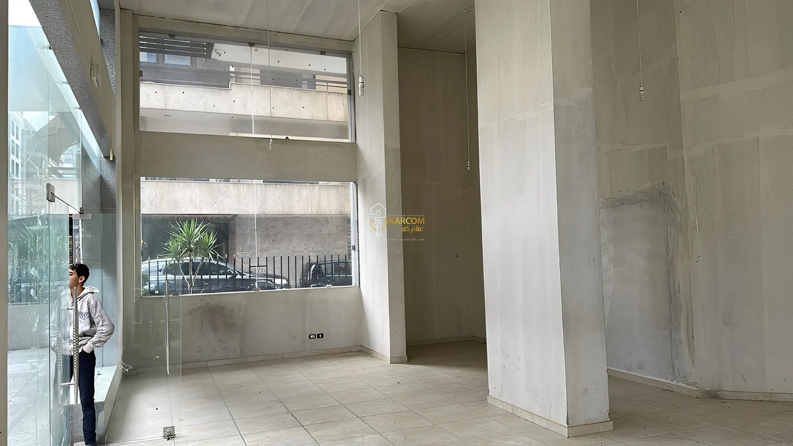 Shop For Rent in Badaro