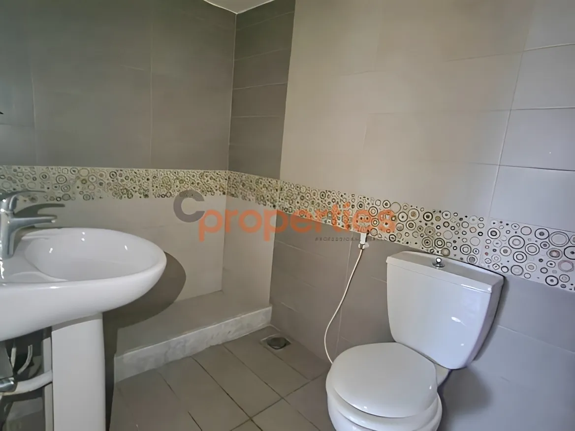 Apartment for Sale in Aamchit