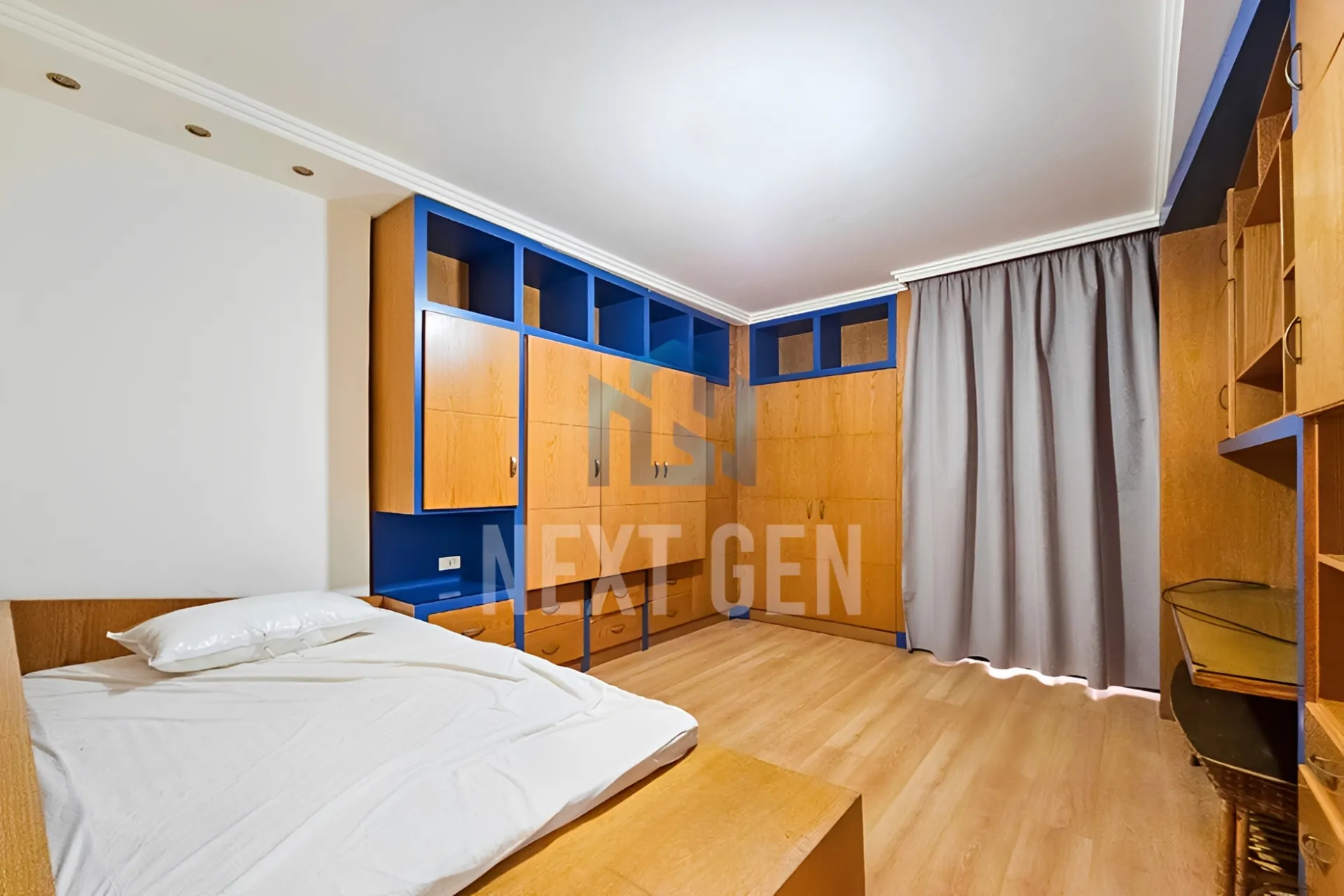 Apartment for rent in Raoucheh, Beirut, Lebanon