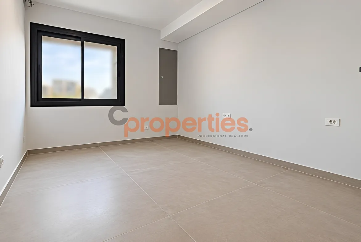 Apartment for Sale in Spears