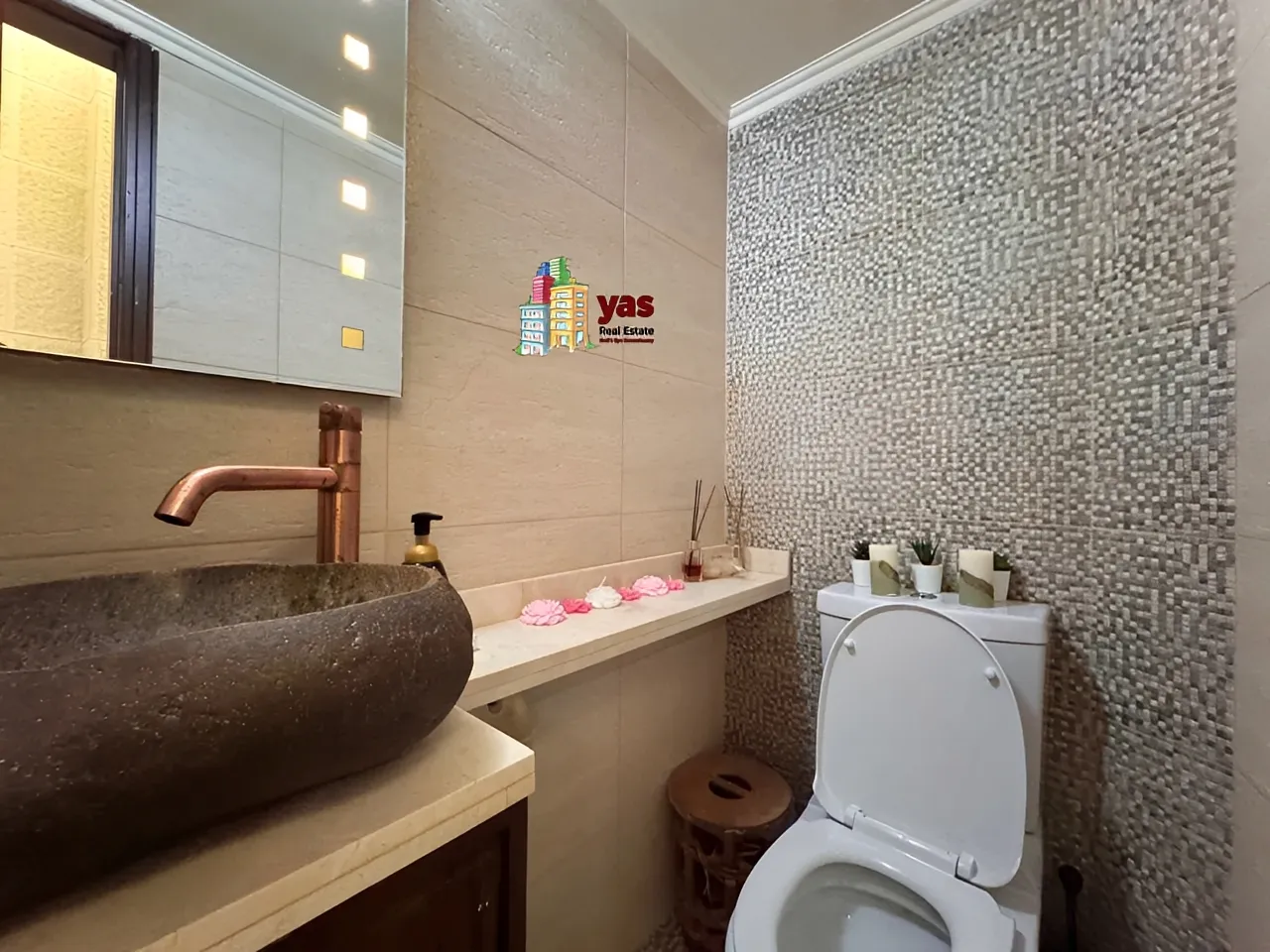 Apartment for Sale in Adonis - 3 bed, 3 bath