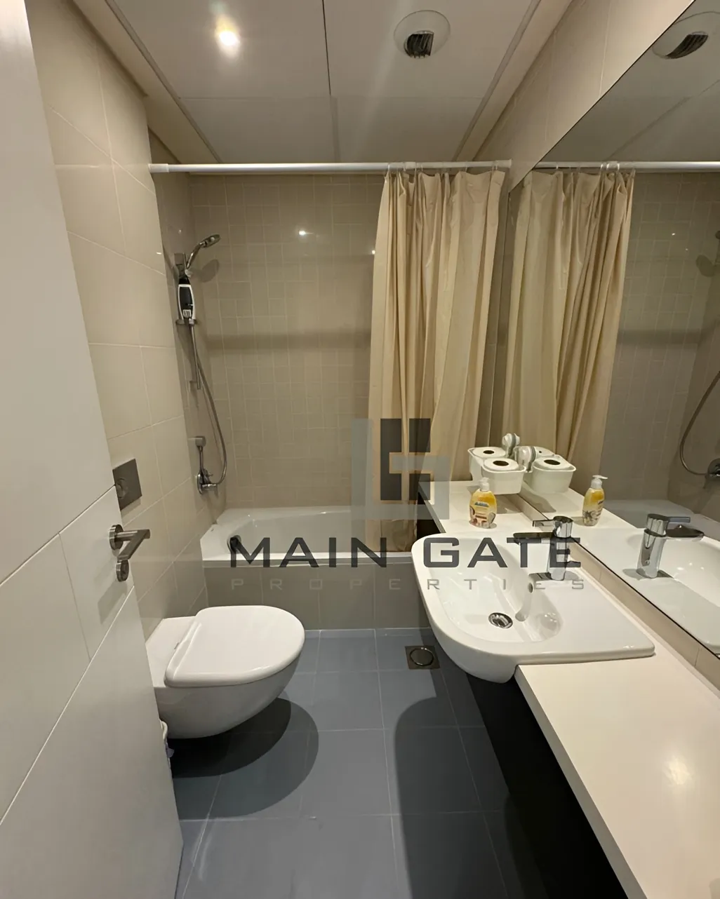 Apartment for rent in Dbayeh, Lebanon