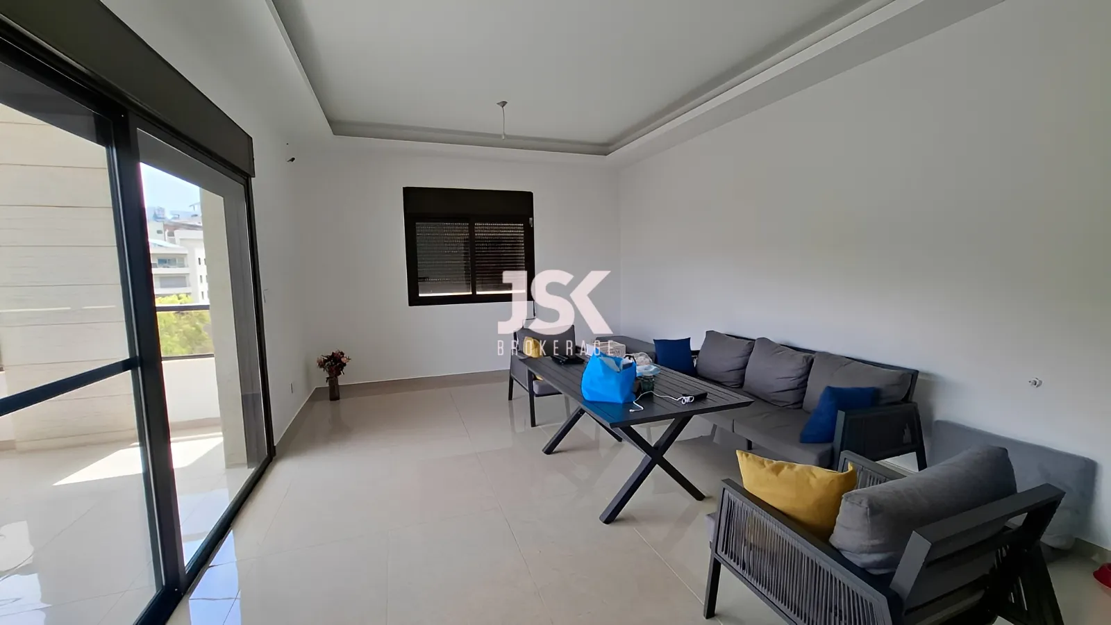 Apartment for Sale in Halat - 3 bed, 3 bath