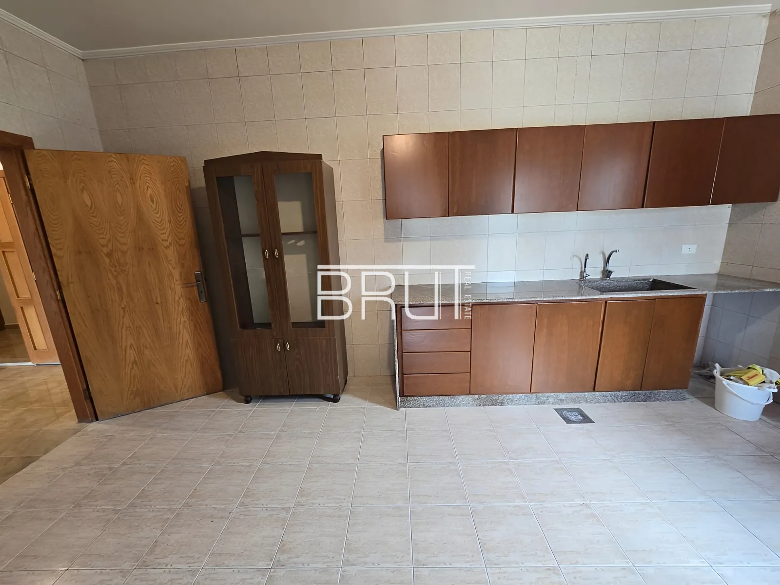 Apartment for Rent in Kaslik