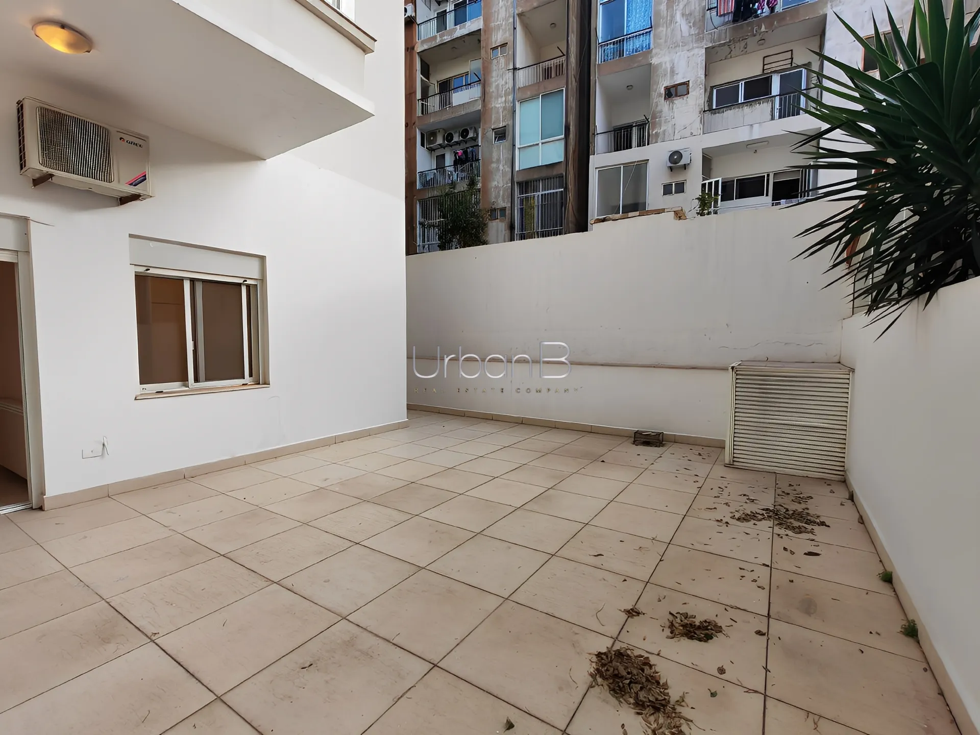 Residential in Mdawar, achrafieh, beirut