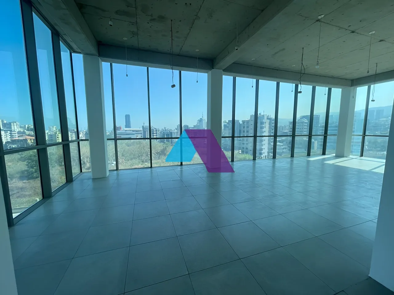 Office for Sale in Sin El Fil