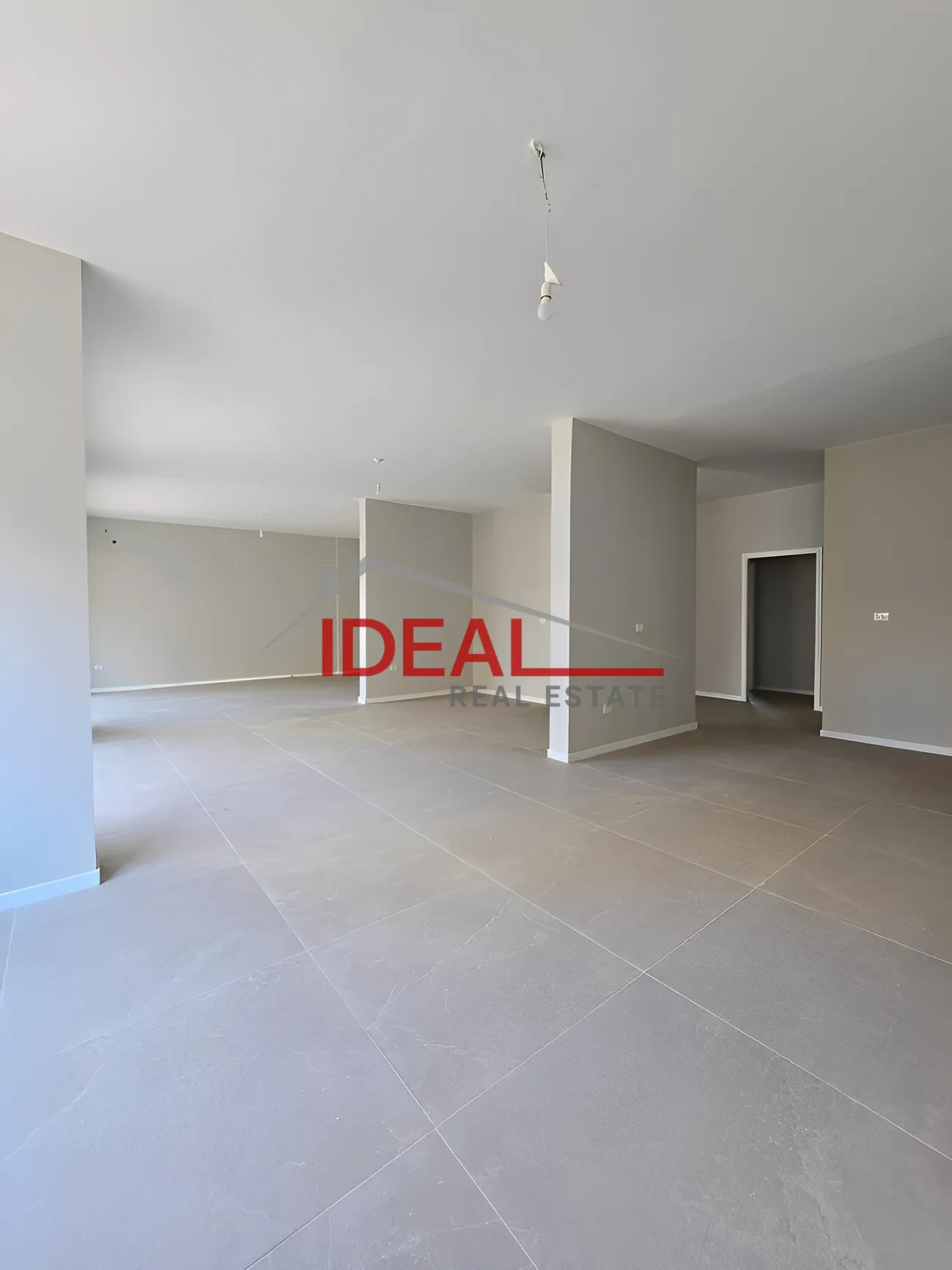 Apartment for Sale in Ain el remmeneh, baabda