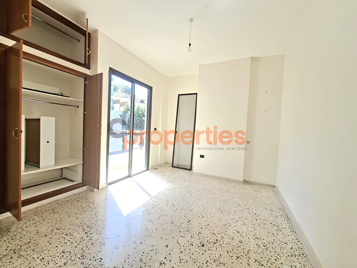 Apartment for Sale in Halat