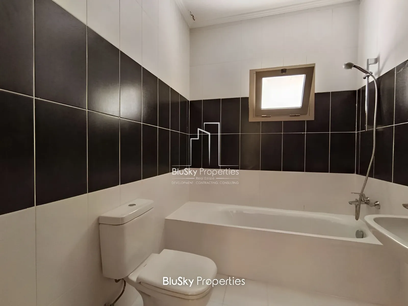 Apartment for Sale in Kfarhbeb