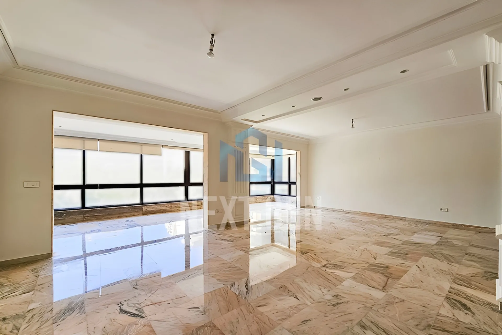 Apartment for rent in Ramleh Al Bayda, Beirut, Lebanon - 4 bed, 4 bath