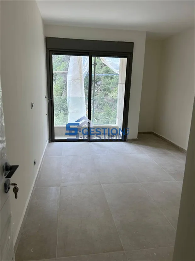 Apartment for Sale in Baabdat