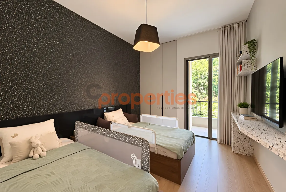 Apartment for Sale in Ballouneh