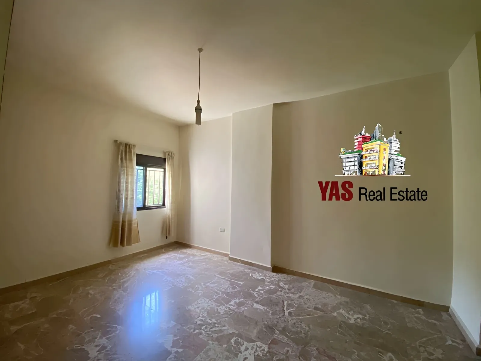 Apartment for Sale in Rayfoun - 3 bed, 2 bath