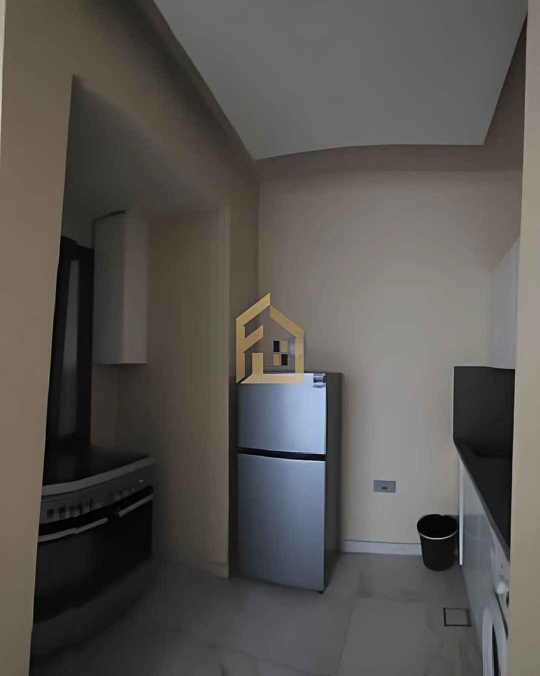 Studio for rent in Hamra, Beirut, Lebanon - 1 bed, 1 bath