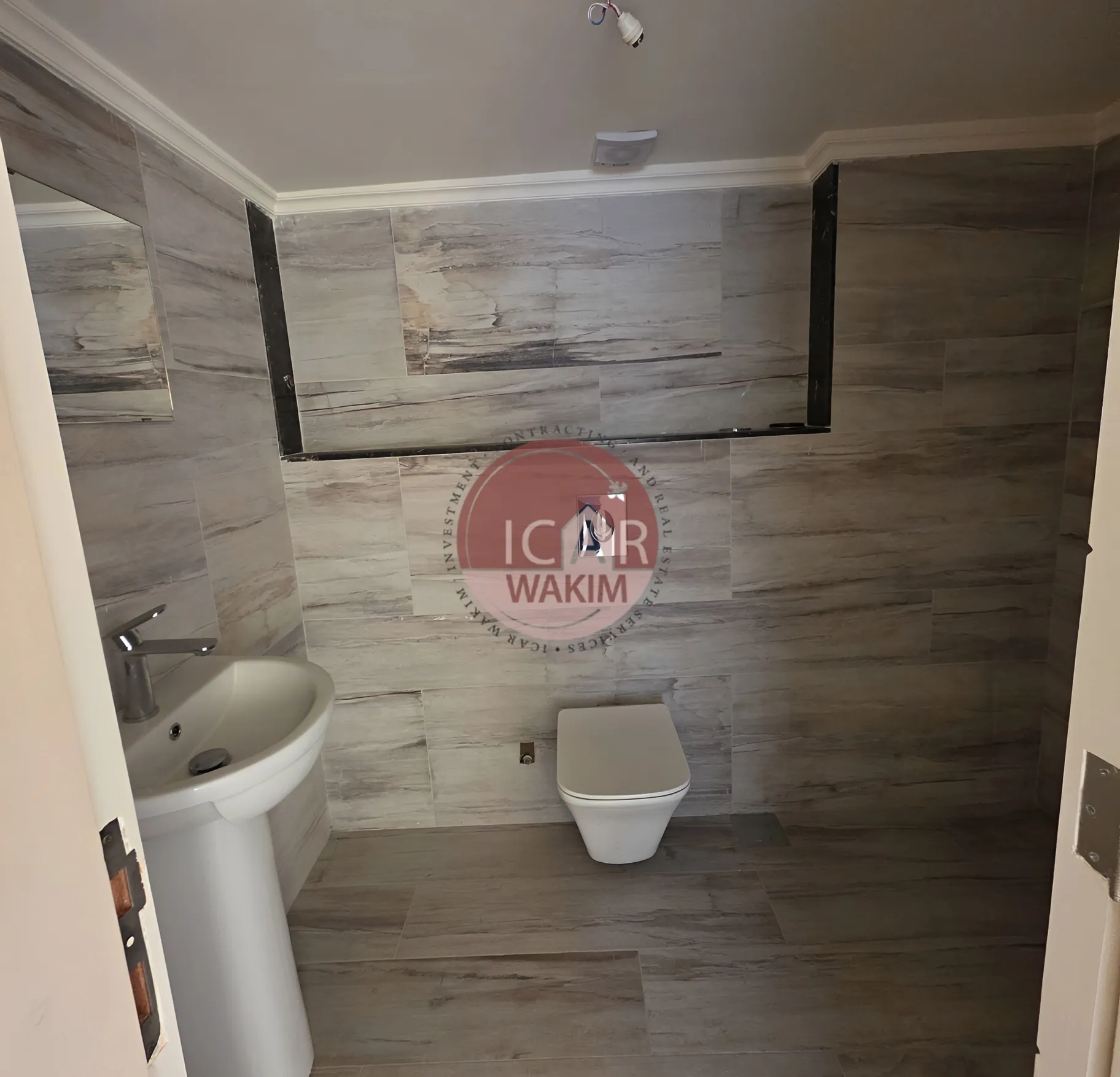 Apartment for sale in Tilal Ain Saadeh