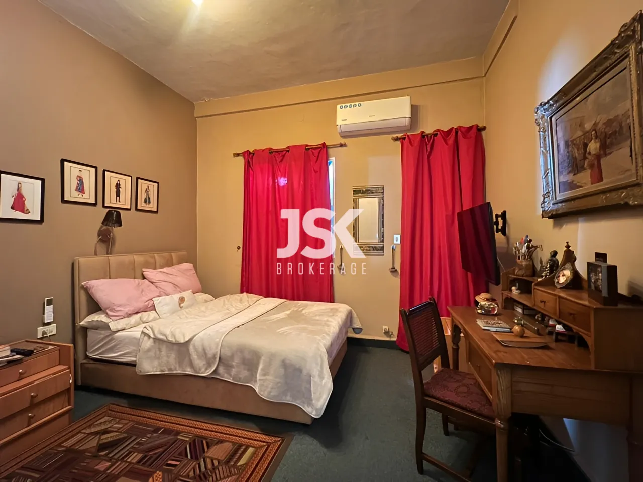 Apartment for Sale in Achrafieh