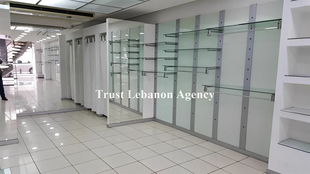 Shop for rent in Keserwan, Jounieh