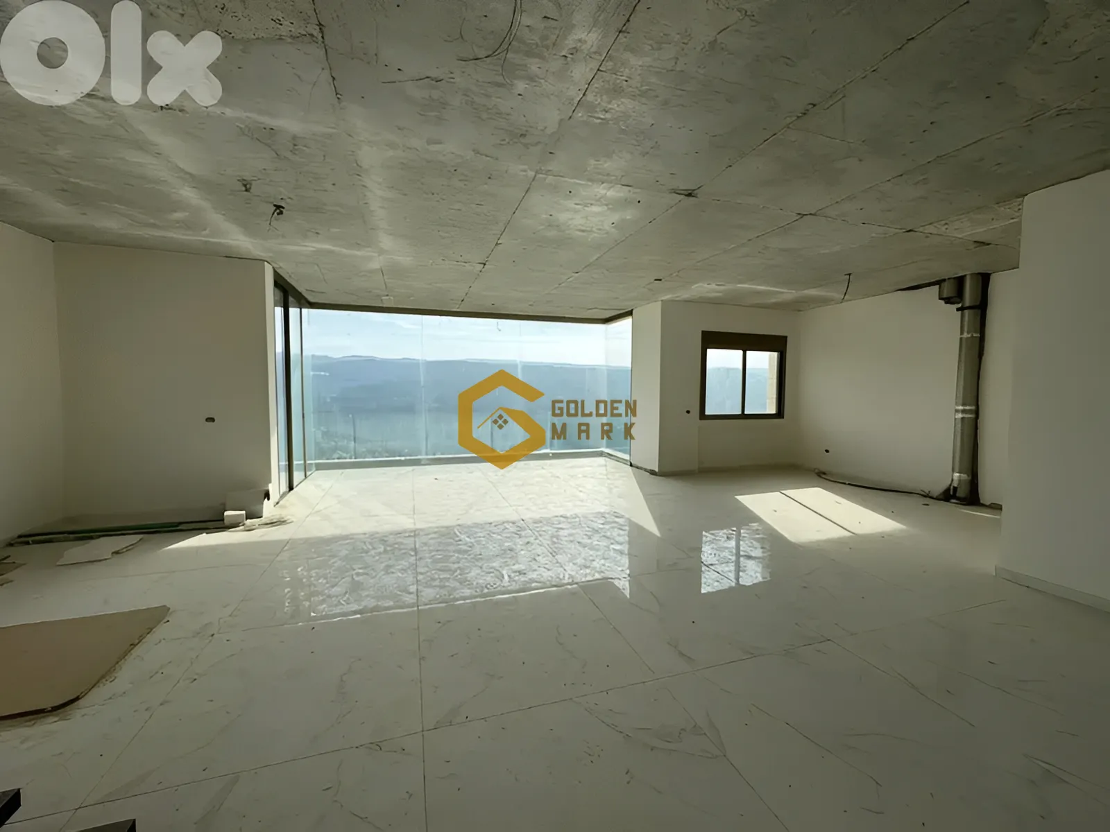 Apartment for Sale in Broummana - 5 bed, 4 bath