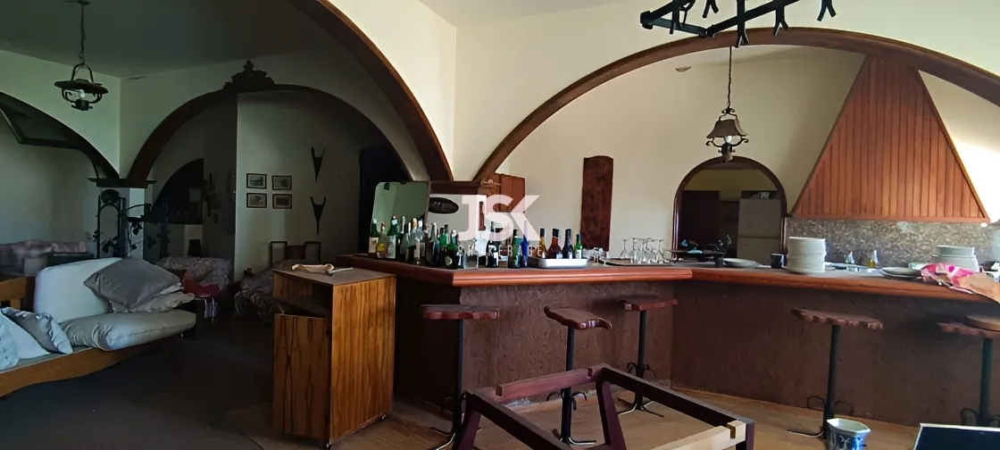 Restaurant for Sale in Aazra Wil Aazr